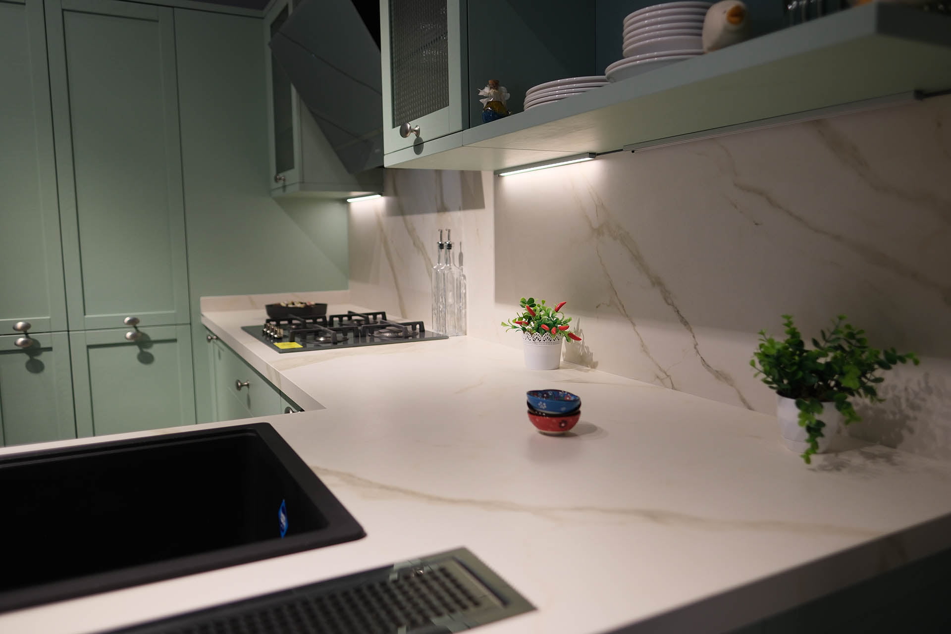 Mutfak tezgahı için porselen taş koleksiyonu